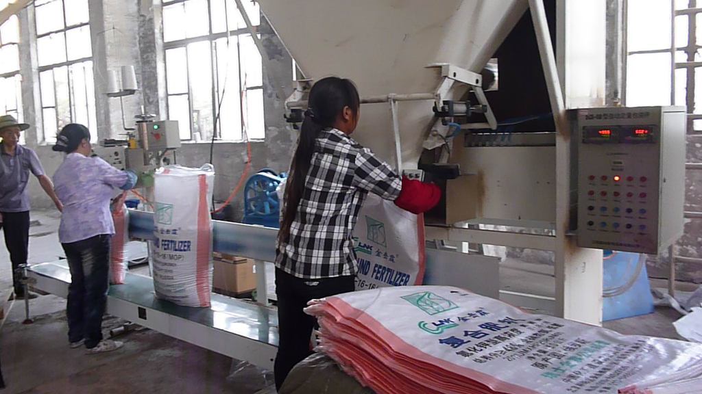 �������b��